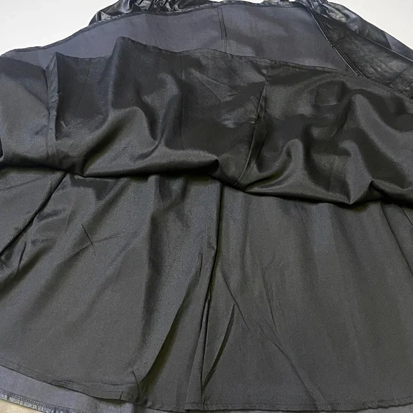 For Her. Black. Leatherette Skirt.  NWT.  Large. - Picture 6 of 7
